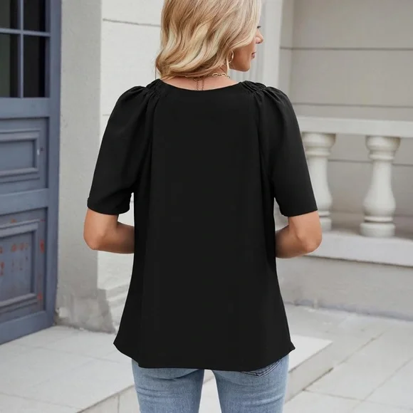 Chic Black V-Neck Women's Blouse - Picture 4 of 4